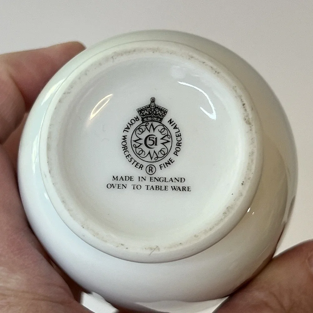 Vintage Royal Worcester Evesham Gold king size egg‎ coddley w/lid 3 1/8 Peach